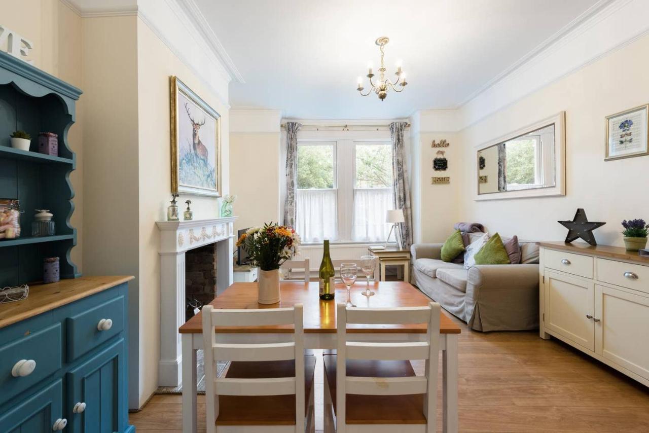 Bikki Apartments - 2 Bedroom Harrow Eksteriør billede